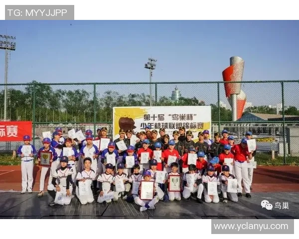 南京足球队在全国耐力排行榜中荣登第八名展现出色竞技状态与团队精神